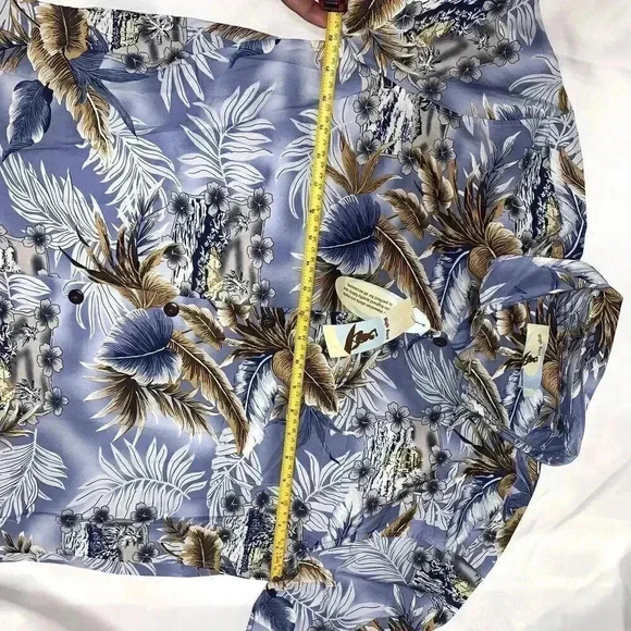 High Surf Blue & Beige Hawaiian Short Sleeve Shirt Men's Size Large - Picture 9 of 9